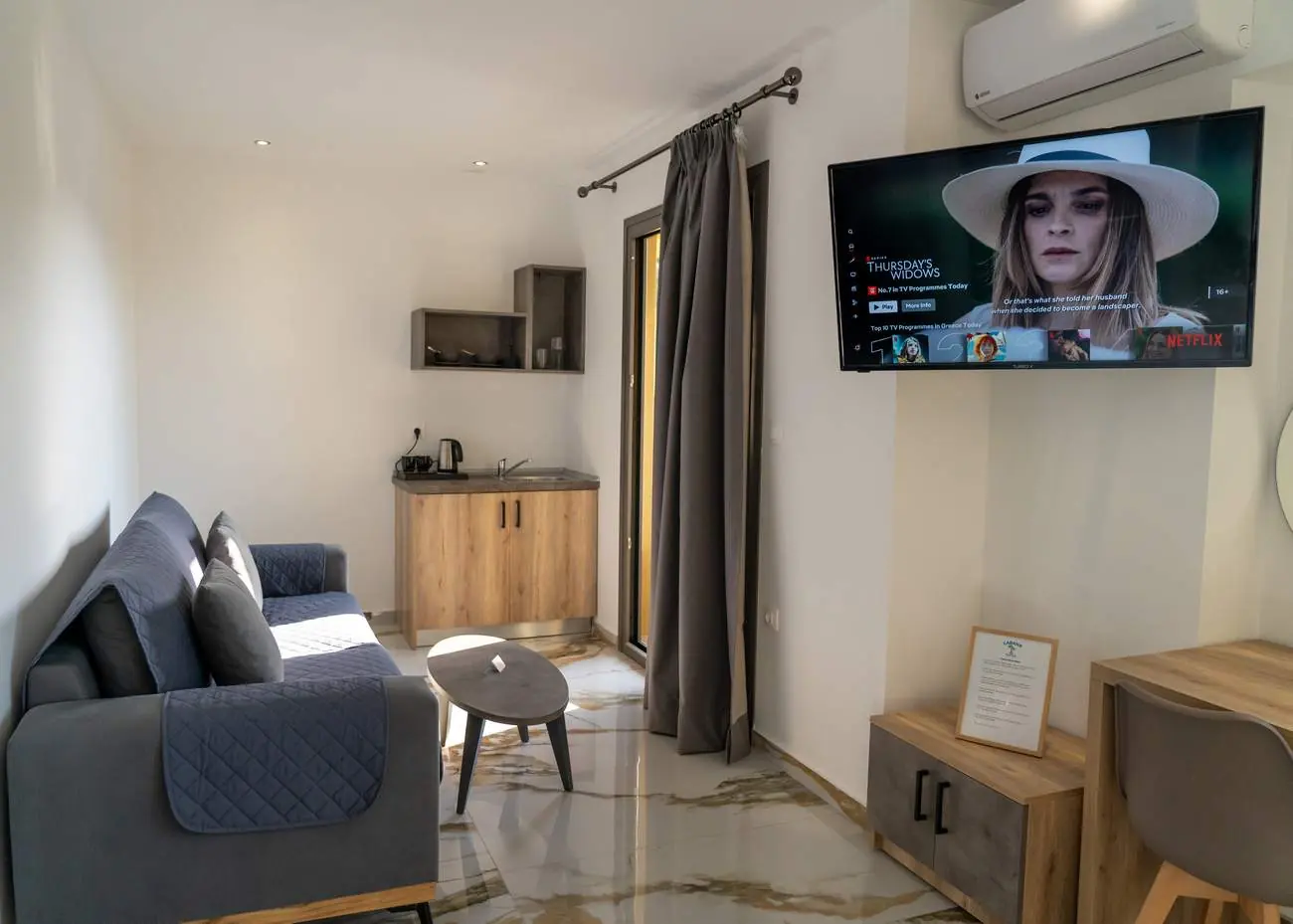Large first-floor suites · Cabana Skiathos