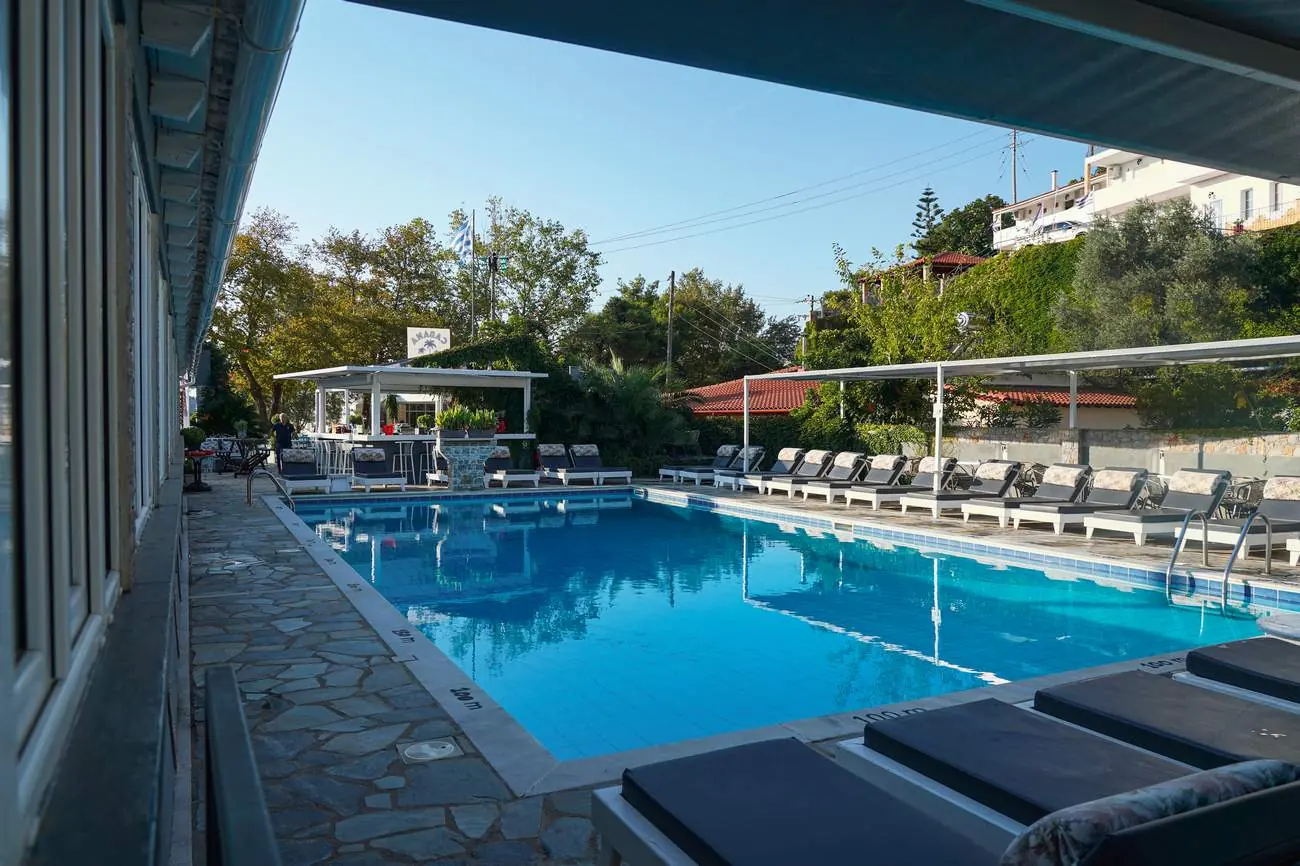 Studios pool · Cabana Skiathos