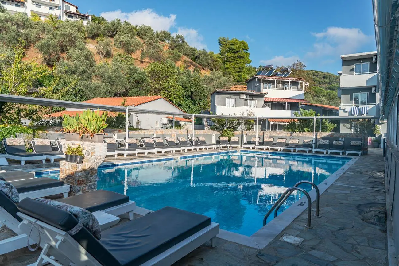 Studios pool · Cabana Skiathos