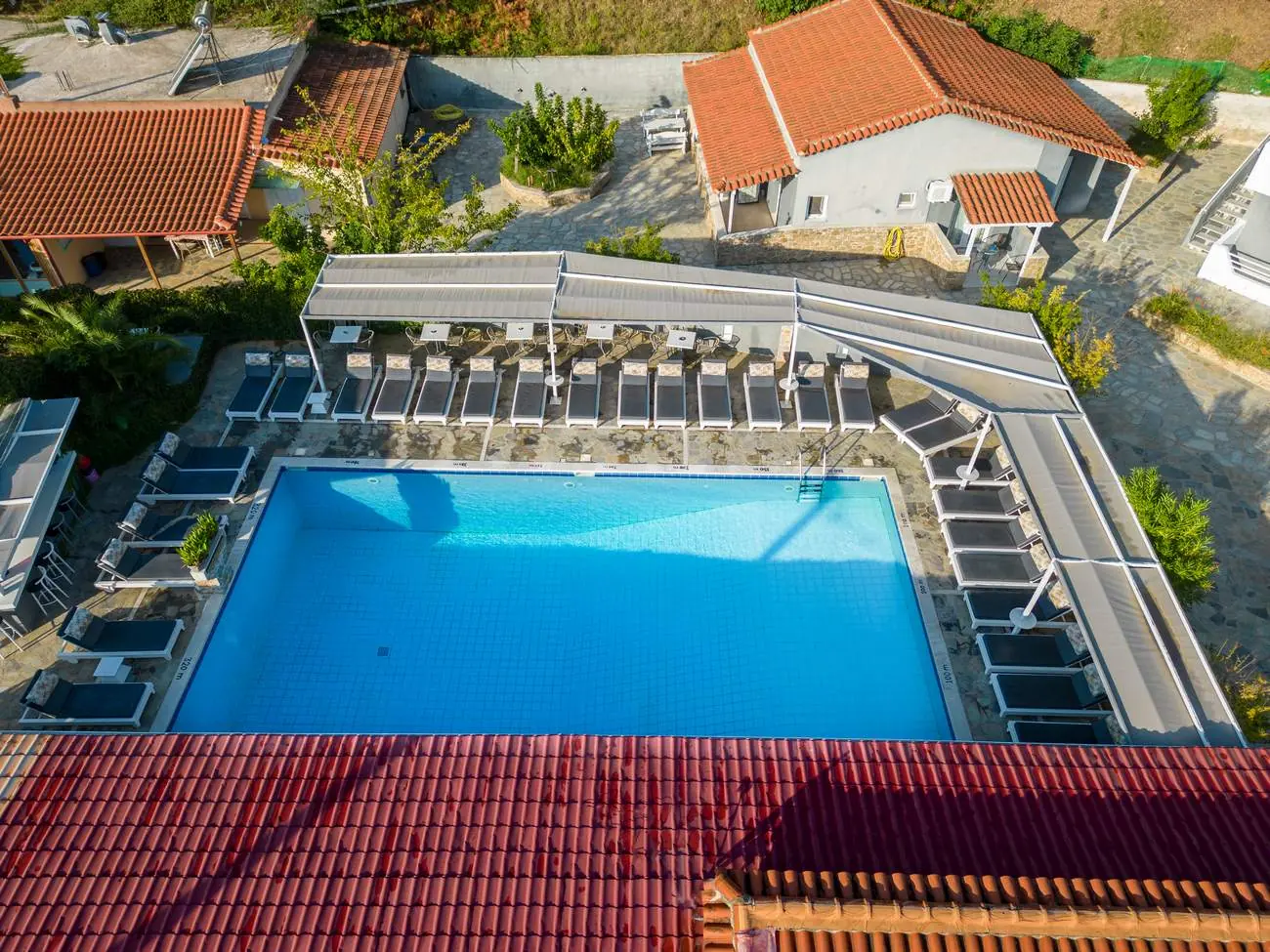 Cabana pool in Skiathos