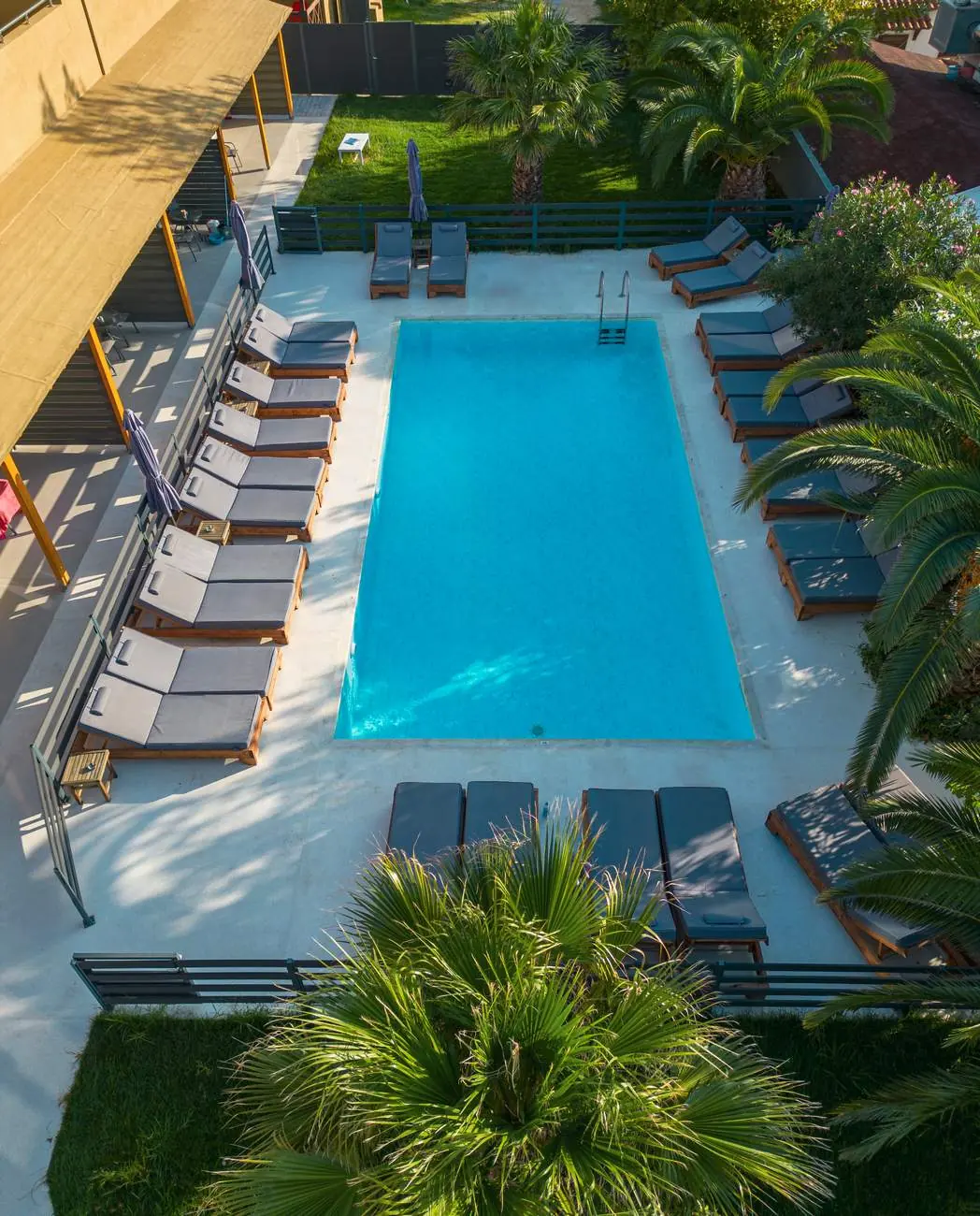 Suites pool · Cabana Skiathos