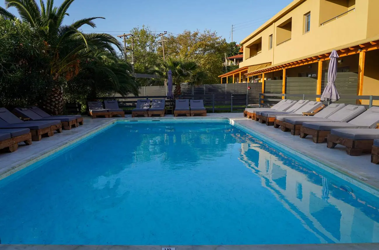 Suites pool · Cabana Skiathos