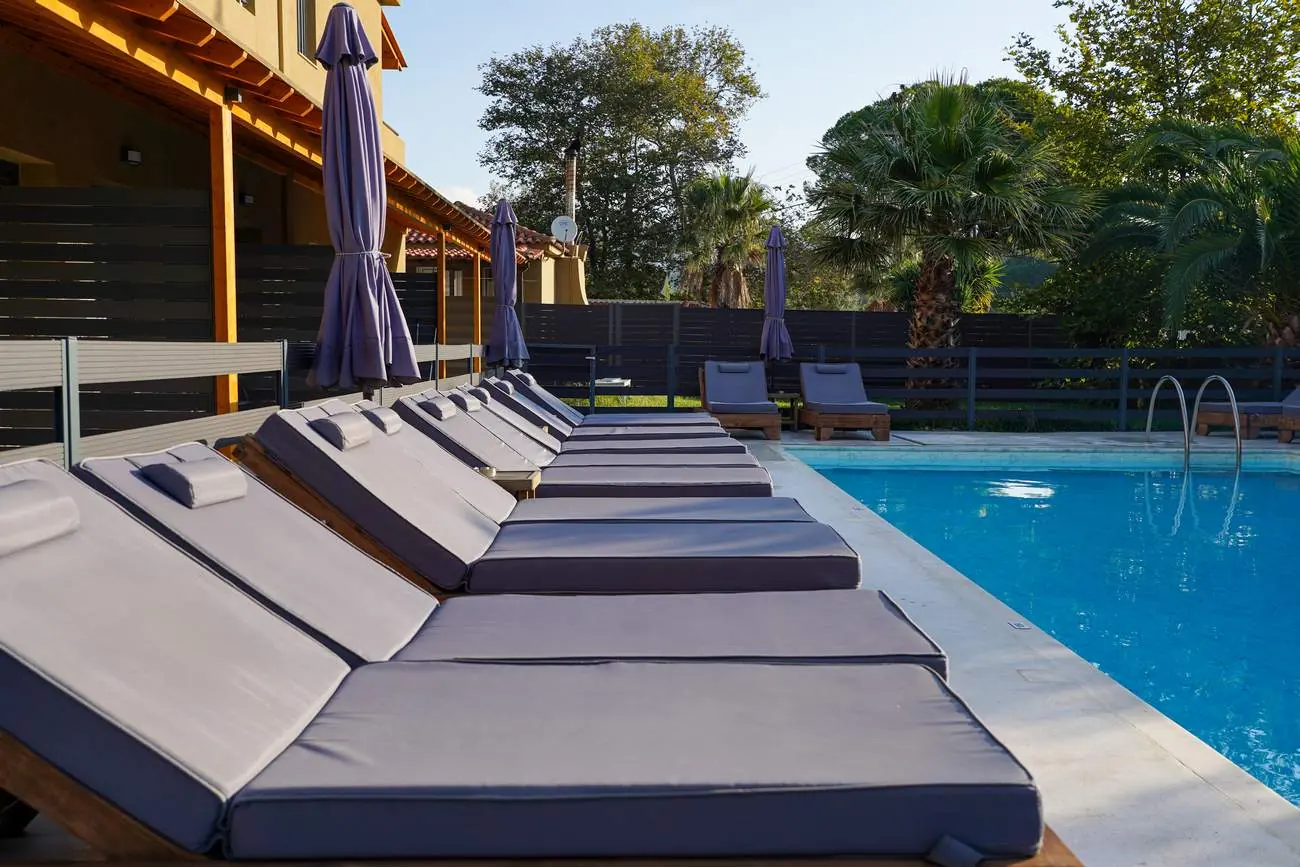 Suites pool · Cabana Skiathos