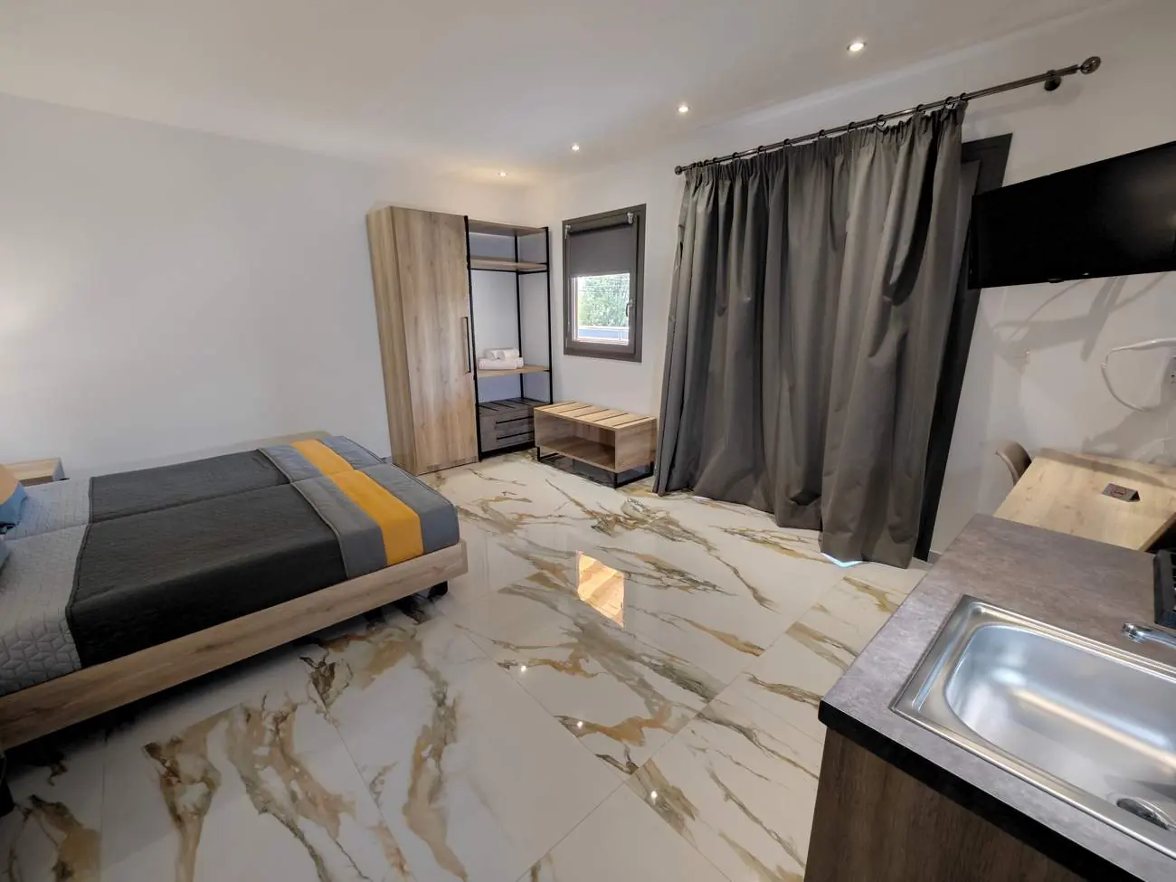 First-floor suites · Cabana Skiathos