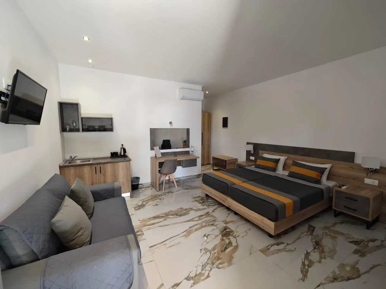 Ground-floor suites · Cabana Skiathos